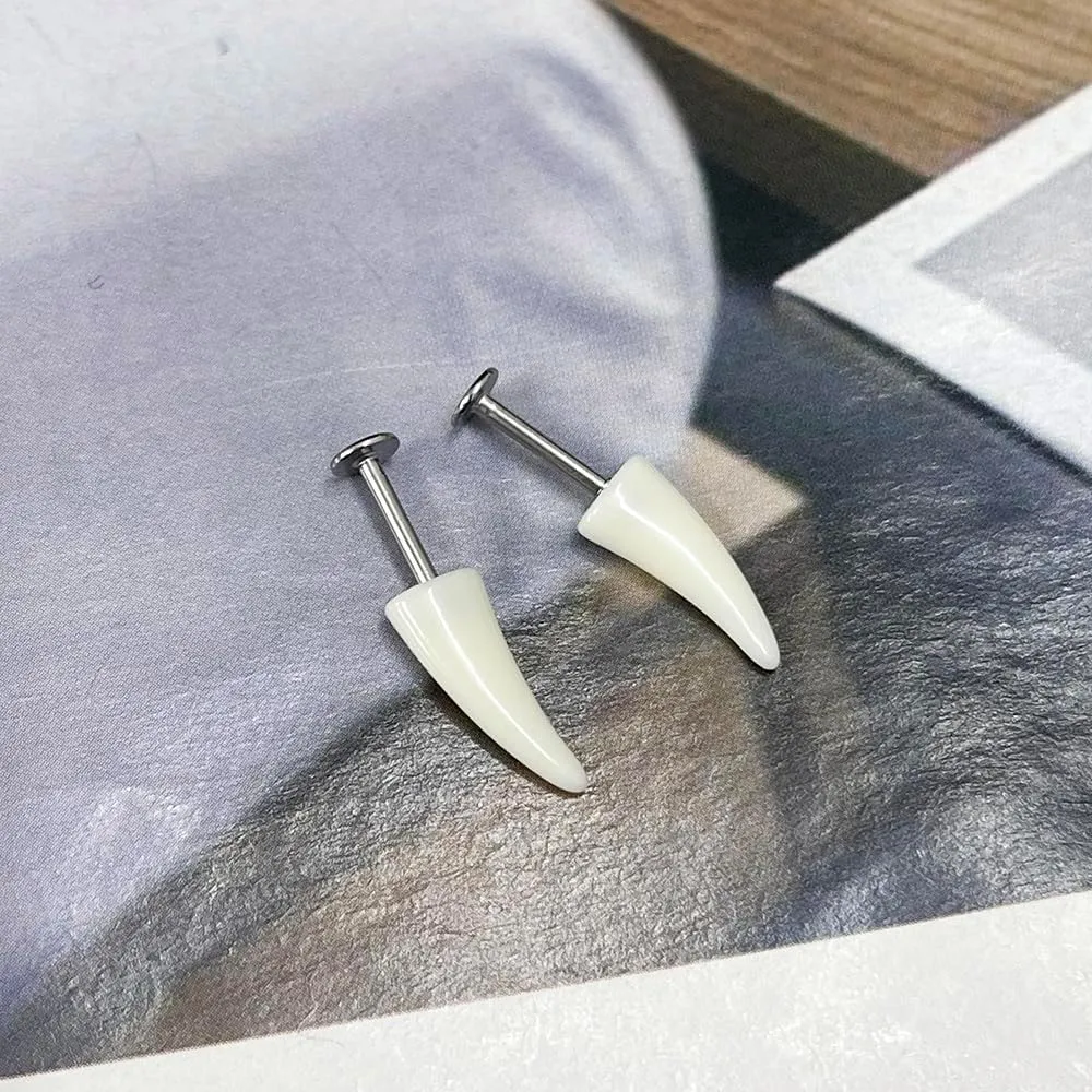 2Pcs 16G Vampire Fangs Lip Rings for Women Men Hypoallergenic Stainless Steel Lip Studs Rings Halloween Cosplay Statement Lip Piercing Jewelry 6-12MM