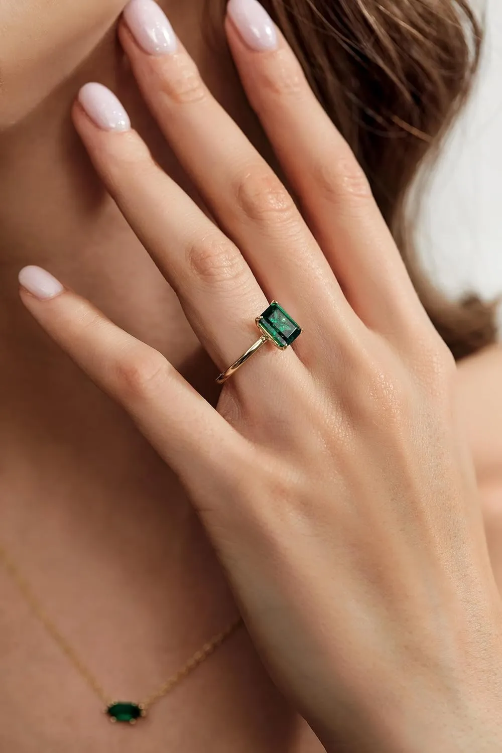 3CT 925 Sterling Silver Engagement Rings for Women Solitaire Created Green Emerald Simple Wedding Band Promise Rings for Her Size 4-11