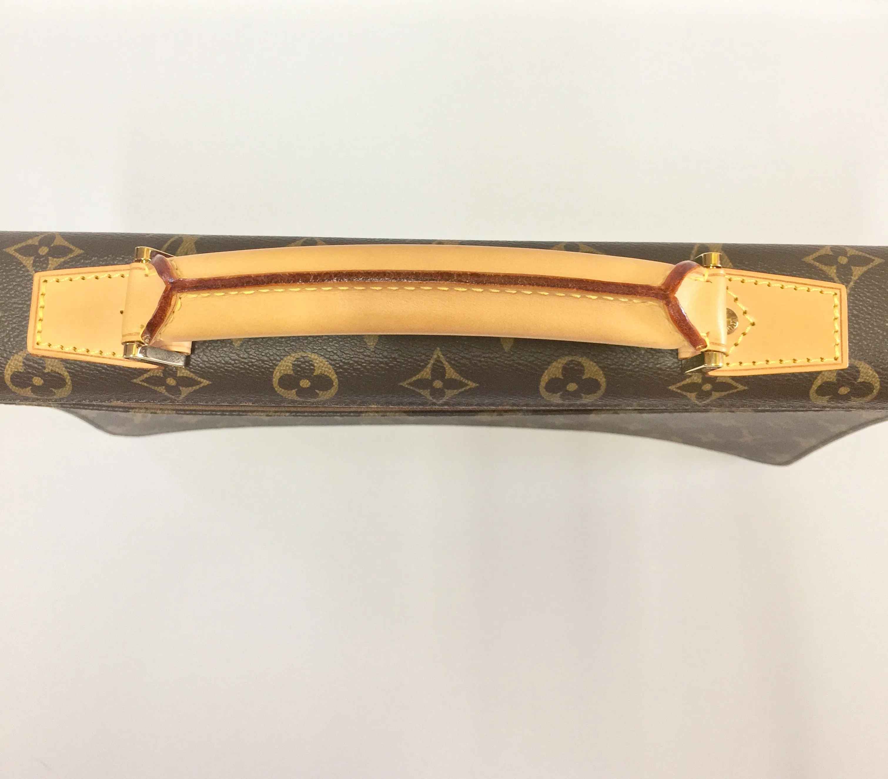 AUTHENTIC LOUIS VUITTON LAGUITO MONOGRAM BRIEFCASE PORTE DOCUMENTS M53026