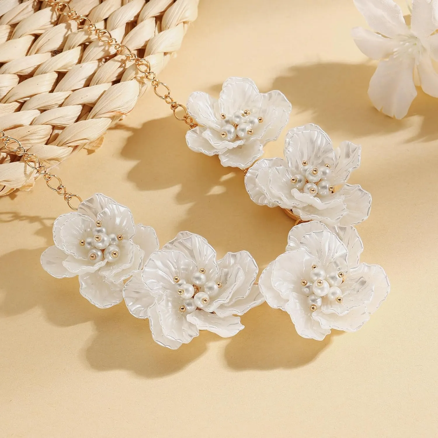 Bocar Statement Flower Collar Necklace Handmade Choker Necklaces Shiny Bib Women Costume Prom Jewelry