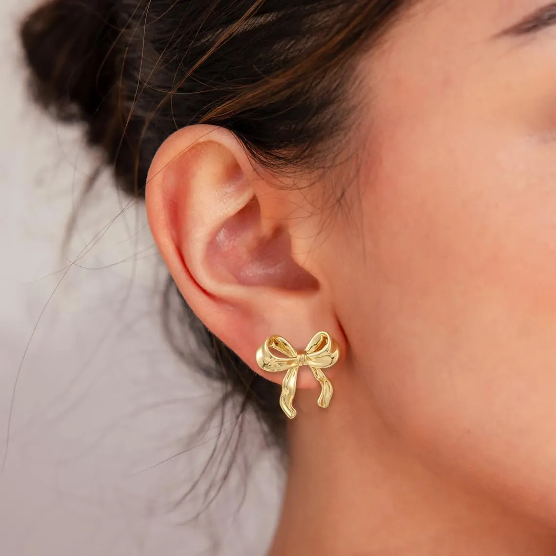 CAROVO Dainty 14K Gold Earring Sets Tiny Cartilage Bow Butterfly CZ Stud Small Chunky Open Hoop Earrings Set Multiple Piercing for Women