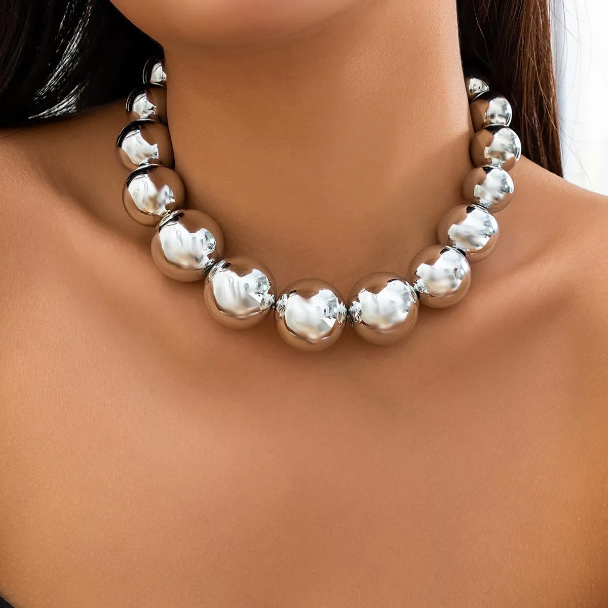 CJIAYUJEW Chunky Gold Necklace for Women - Big Silver Statement Beaded Necklace, Thick Bold Ball Choker