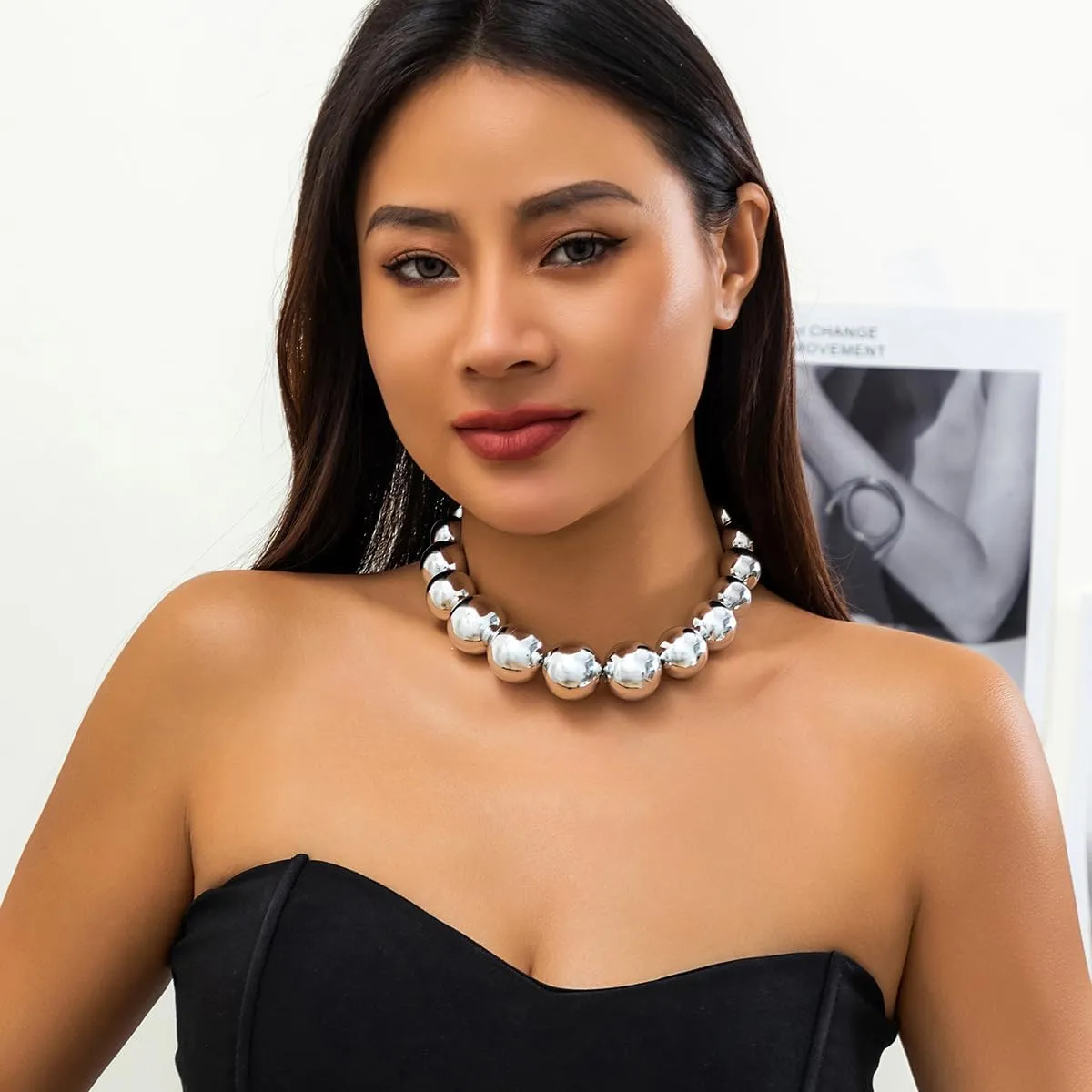 CJIAYUJEW Chunky Gold Necklace for Women - Big Silver Statement Beaded Necklace, Thick Bold Ball Choker