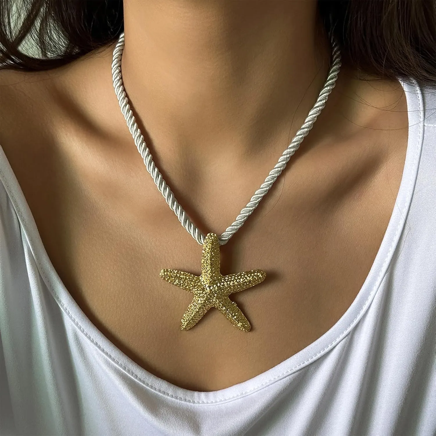 Dcfywl731 Gold Starfish Necklace Ocean Beach Jewelry for Women Large Starfish Pendant Necklace Summer Accessories Dainty Shell Jewelry Gift for Beach Vacations