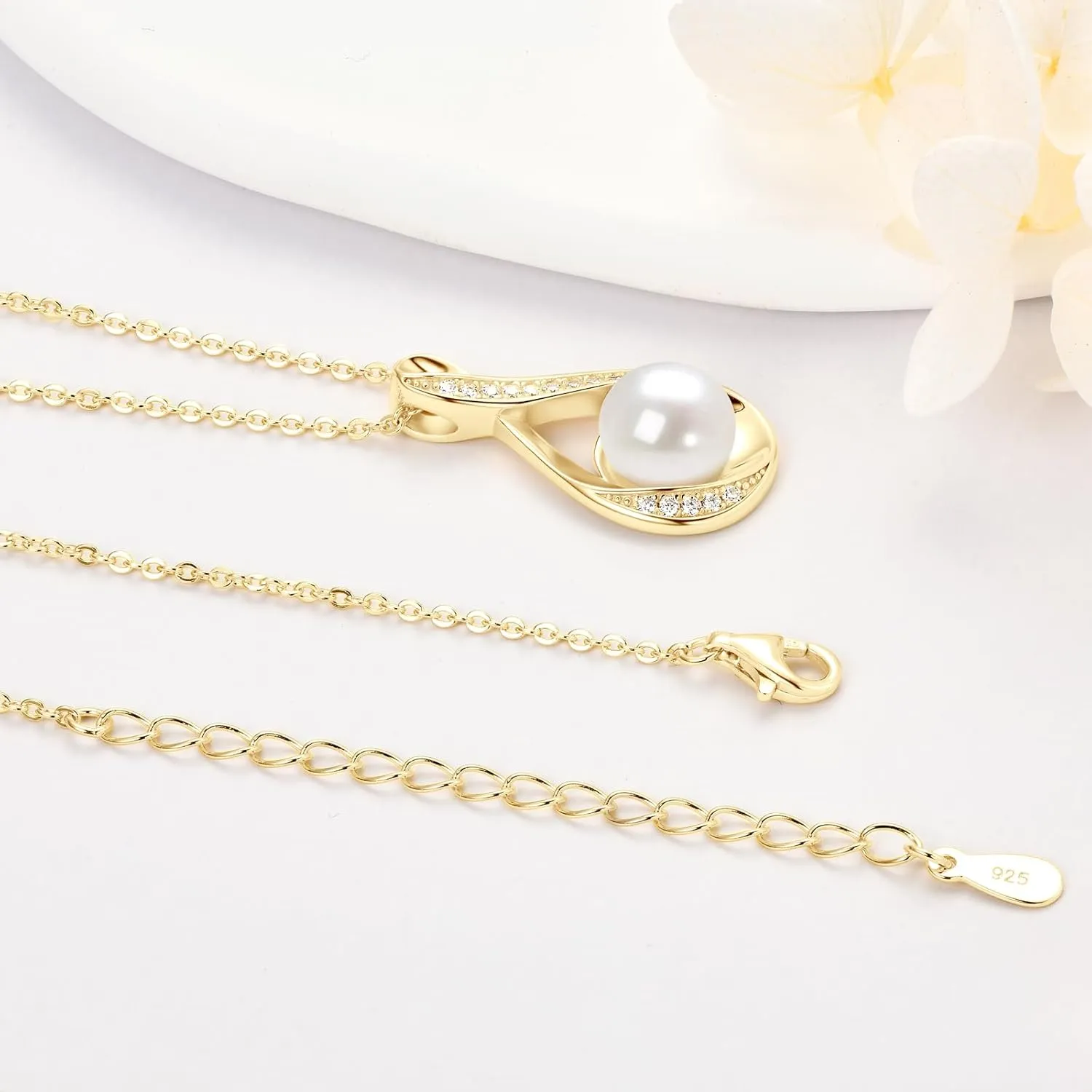 DENGGGUANG Freshwater Pearl Pendant Necklaces for Women, Sterling Silver Infinity Single Pearl Necklace with Shiny Moissanite Wedding Jewelry Gift for Bride Bridesmaid