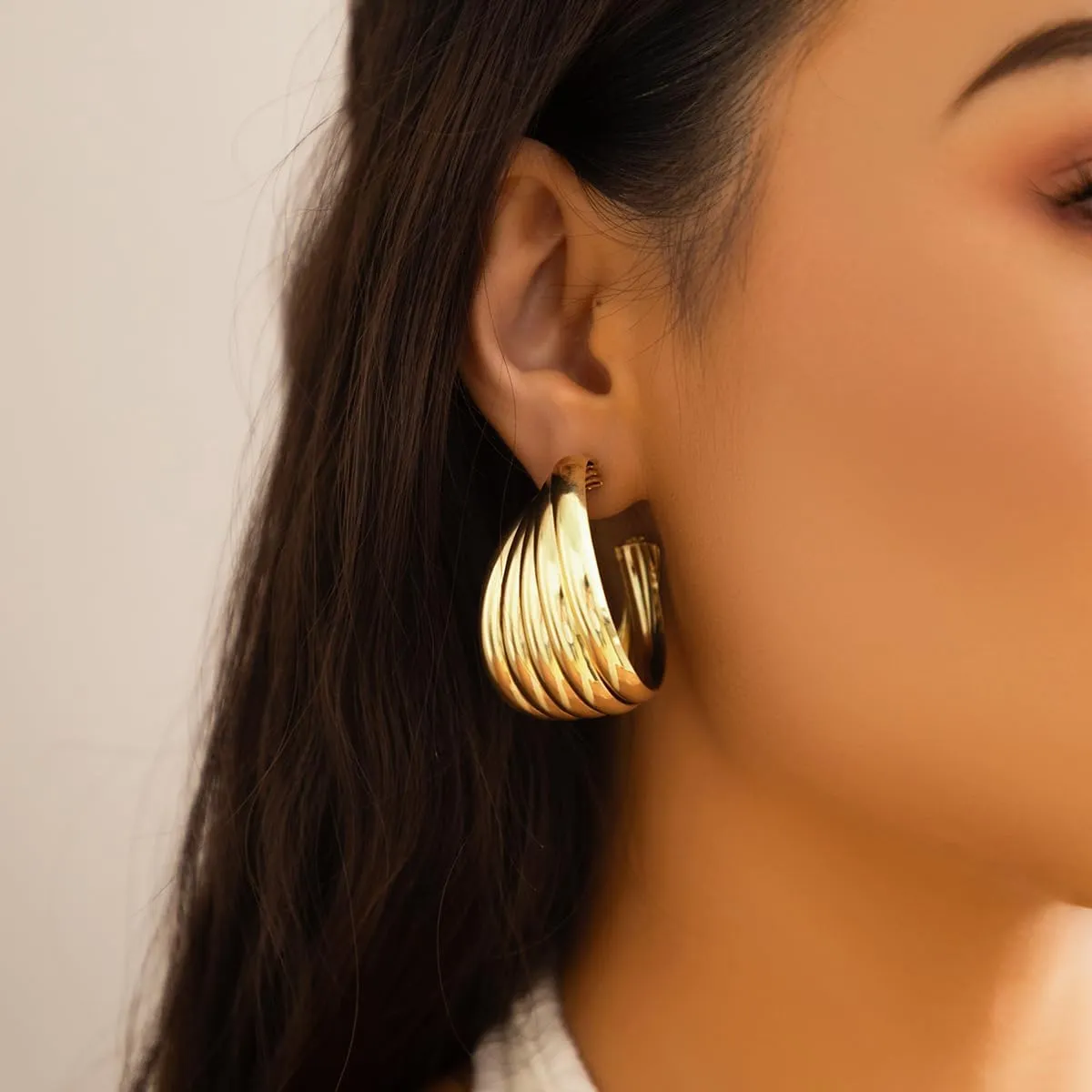 Gold Chunky Statement Earring for Prom Party,Oversized Exaggerated Dangle Earrings for Formal Evening Dress,Metal Thick Hoop Earrings for Women