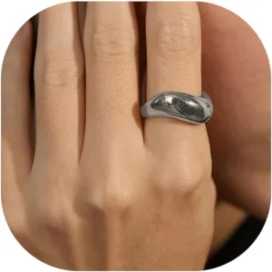 Gold Rings for Women, Chunky Thumb Ring 18K Gold/Silver Plated Twisted Wave Band Stackable Rings, Non Tarnish Gold Jewelry, Size 6 7 8 9