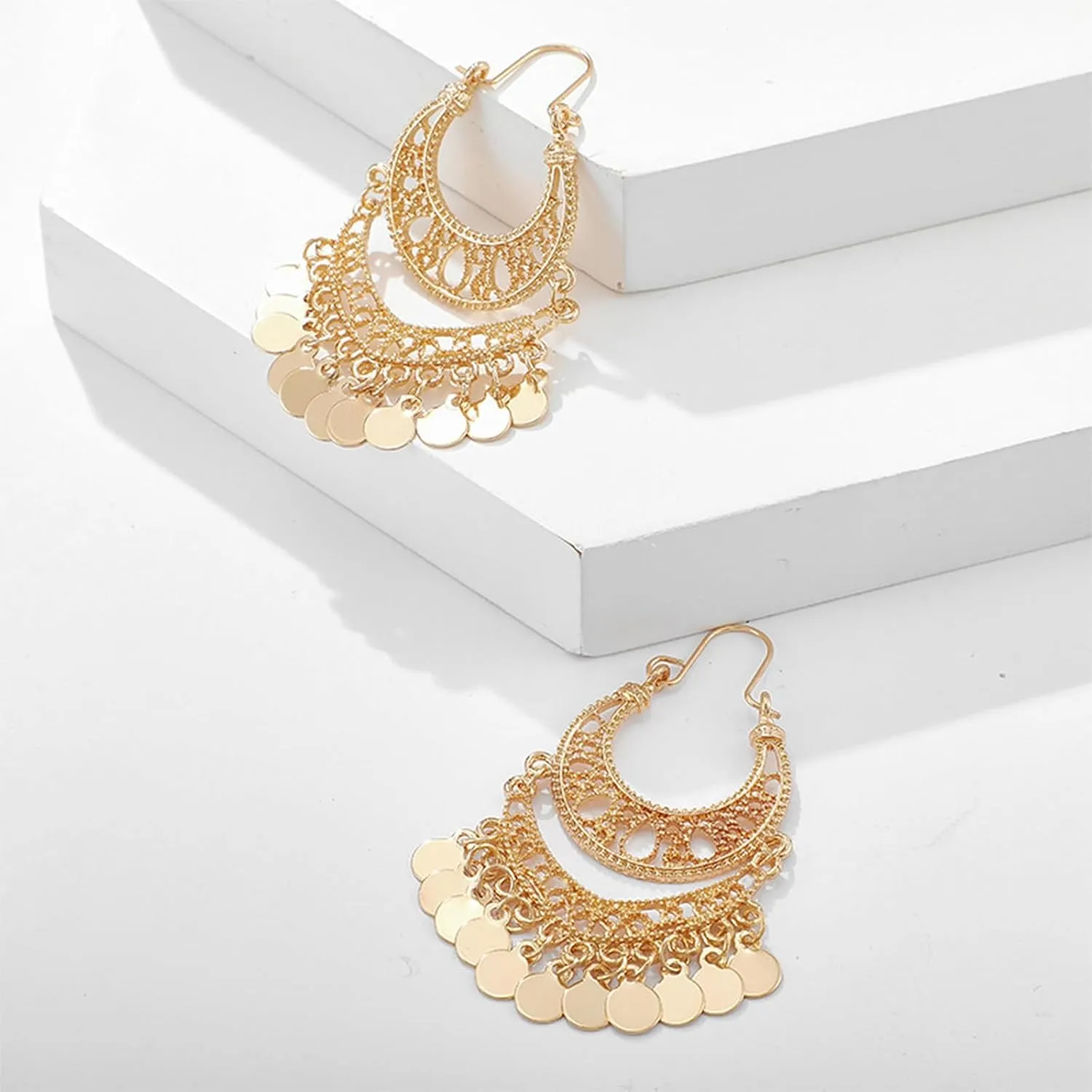 Jhumkas Indian Earrings for Women Gold Chandelier Earrings Boho Drop Earrings Bollywood Hollow Long Dangle Earrings Wedding Party Prom Gold Jewelry Gift