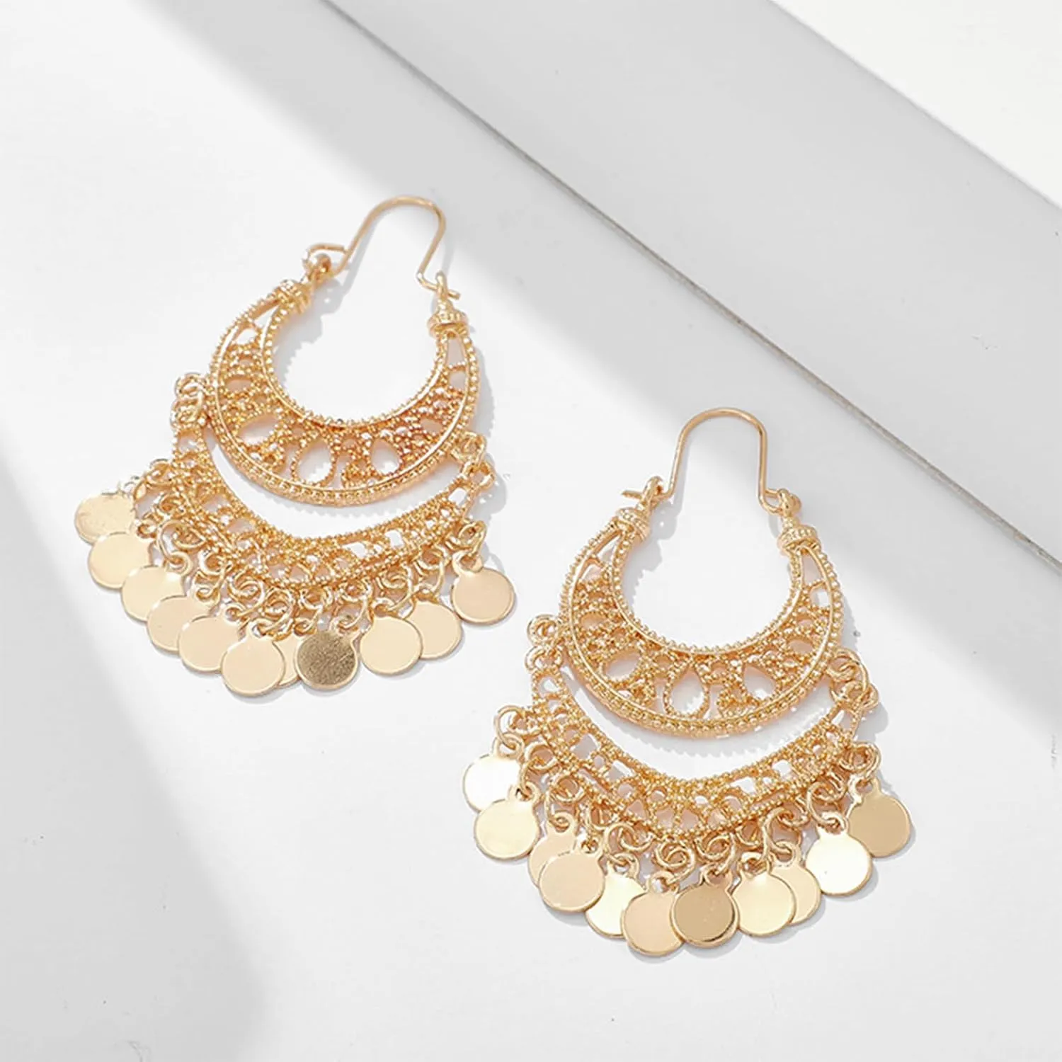 Jhumkas Indian Earrings for Women Gold Chandelier Earrings Boho Drop Earrings Bollywood Hollow Long Dangle Earrings Wedding Party Prom Gold Jewelry Gift