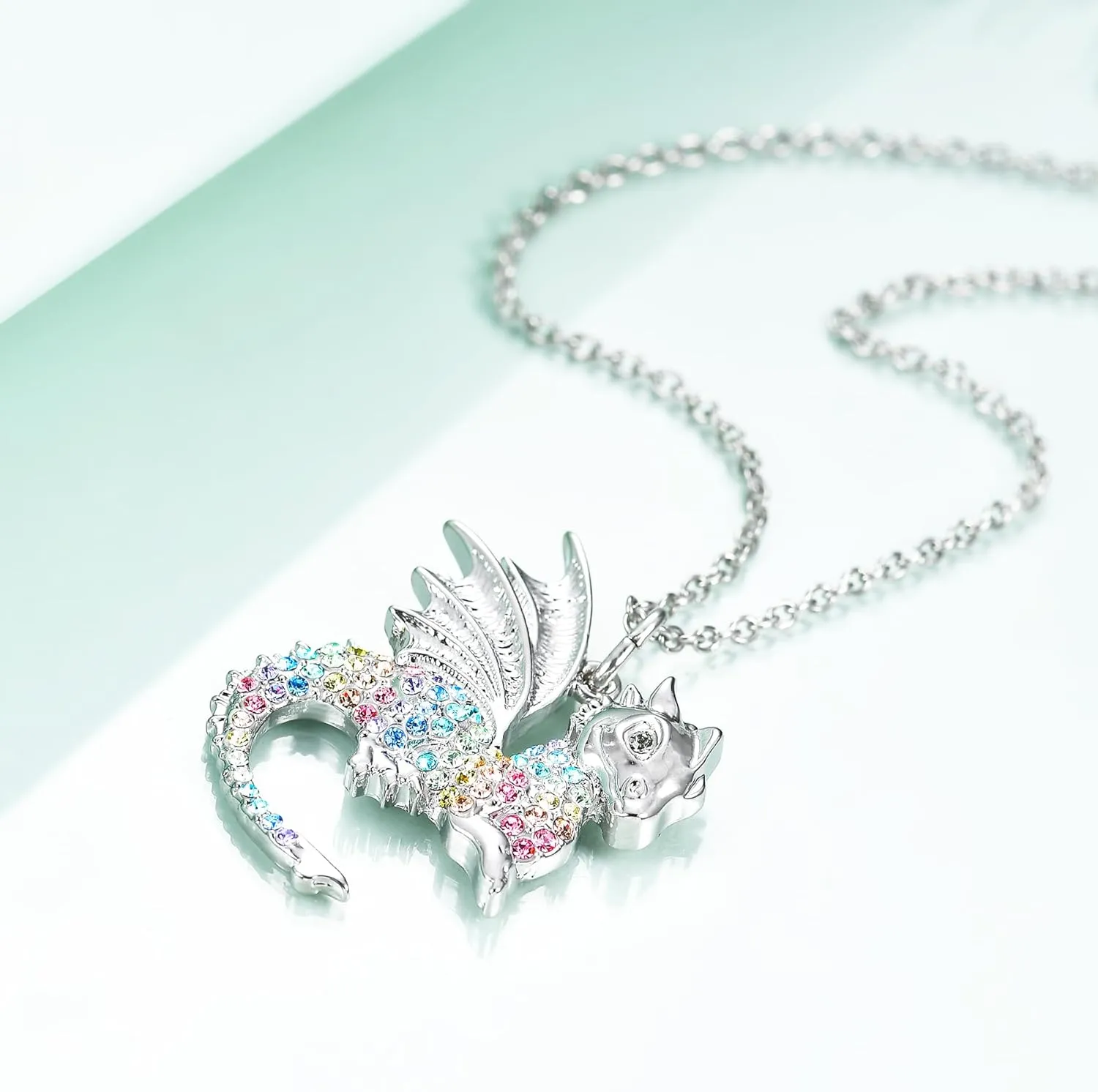 luomart Dragon Dinosaur Necklace Birthday Gifts for Girls,Dragons Dinosaurs Pendant Necklaces Jewelry for Women
