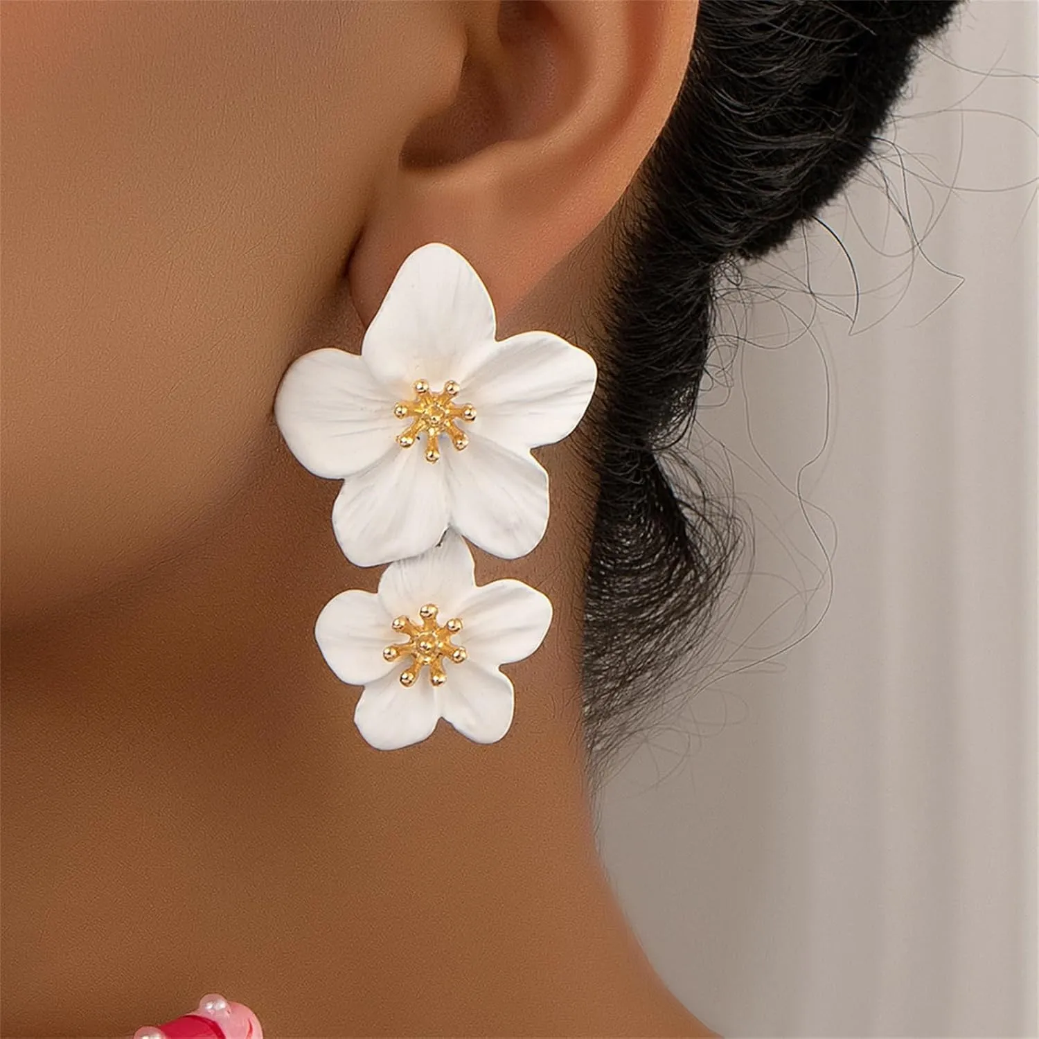 MALOYANVE Bohemian Flower Earrings for Women Delicate Big Double Layered Tiered Daisy Matte Metal Floral Petal Dangle Drop Statement Earrings Chic Boho Hawaii Vacation Wedding Flower Jewelry