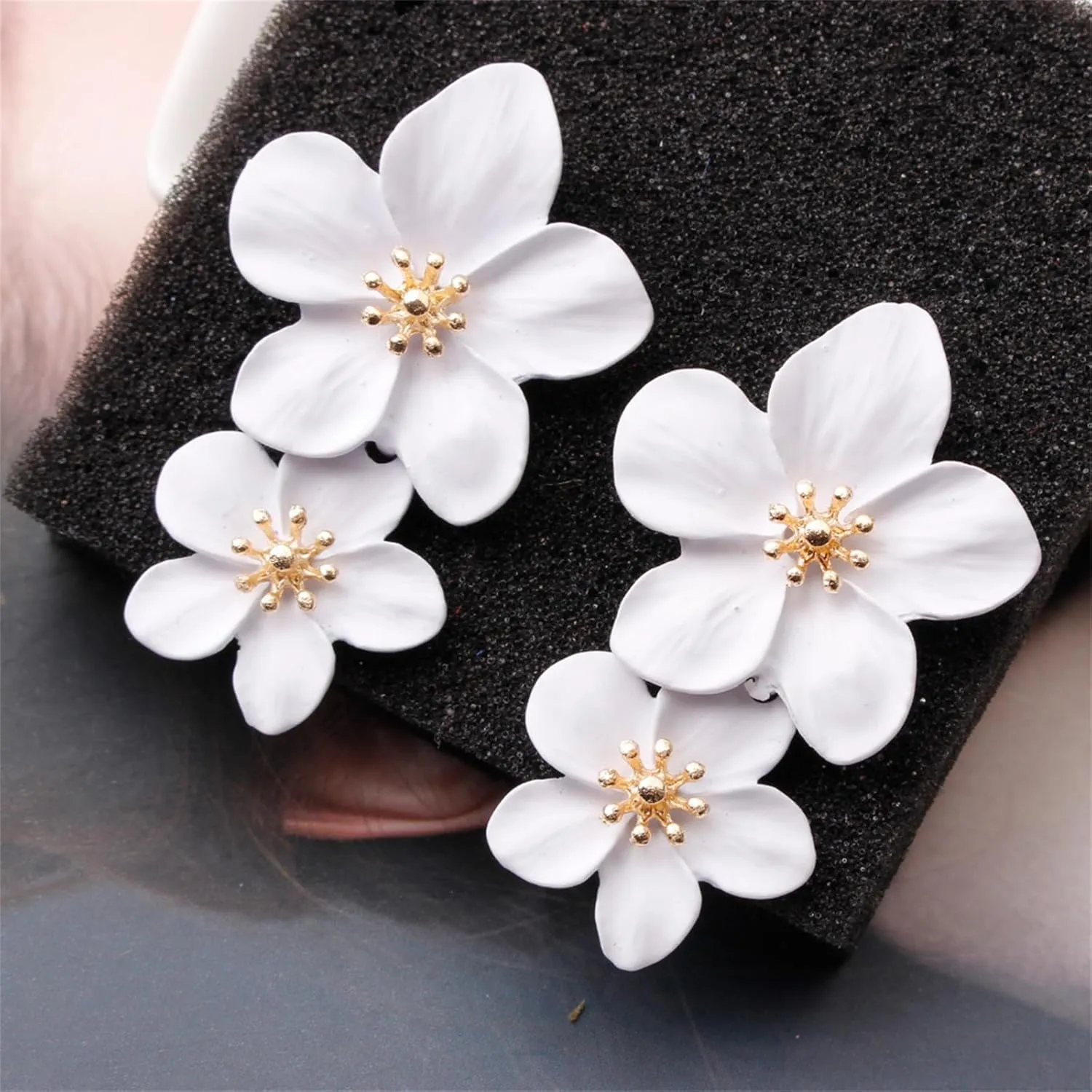MALOYANVE Bohemian Flower Earrings for Women Delicate Big Double Layered Tiered Daisy Matte Metal Floral Petal Dangle Drop Statement Earrings Chic Boho Hawaii Vacation Wedding Flower Jewelry
