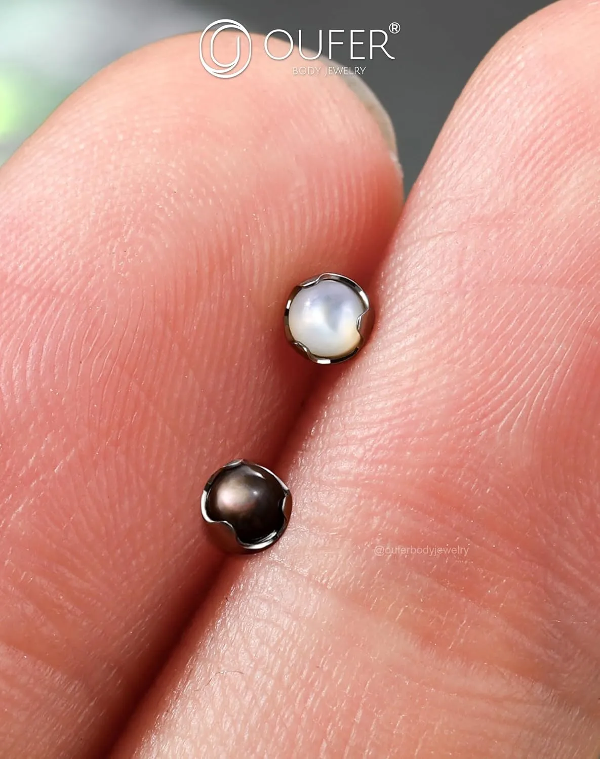 OUFER Helix Piercing Jewelry, G23 Solid Titanium Flat Back Earring Studs 16G Internally Threaded Dainty Helix Cartilage Tragus Piercing for Women Men