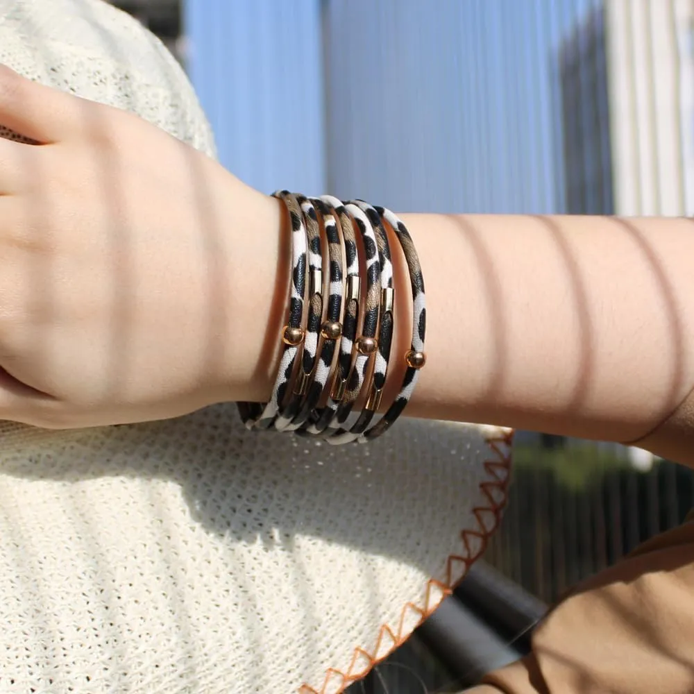 P Ammy Fashion Multi-layered Leopard Leather Wrap Bracelet Retro Copper Beads Cuff Boho Bracelets Bohemian Bangle with Magnetic Clasp