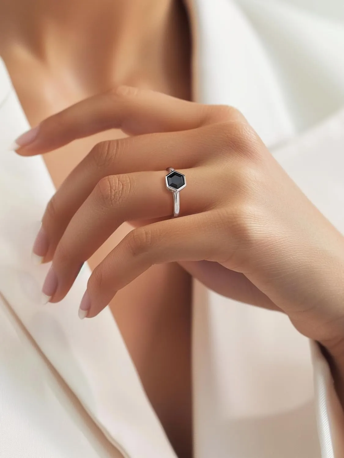 Silvora 925 Sterling Silver Simple Black CZ Ring Tiny Wedding Band Rings for Women Size 5-12