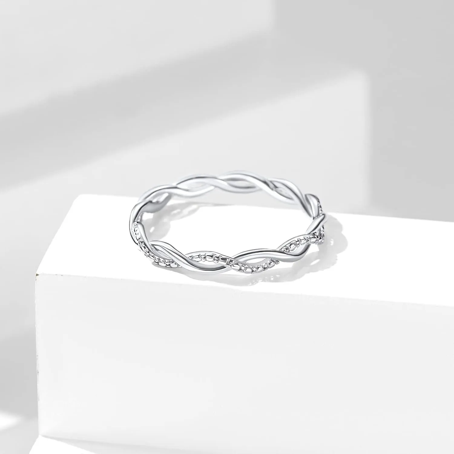 Silvora 925 Sterling Silver Twisted Ring Full Cubic Zirconia Simple Twisted Band Ring for Women Size 4-12