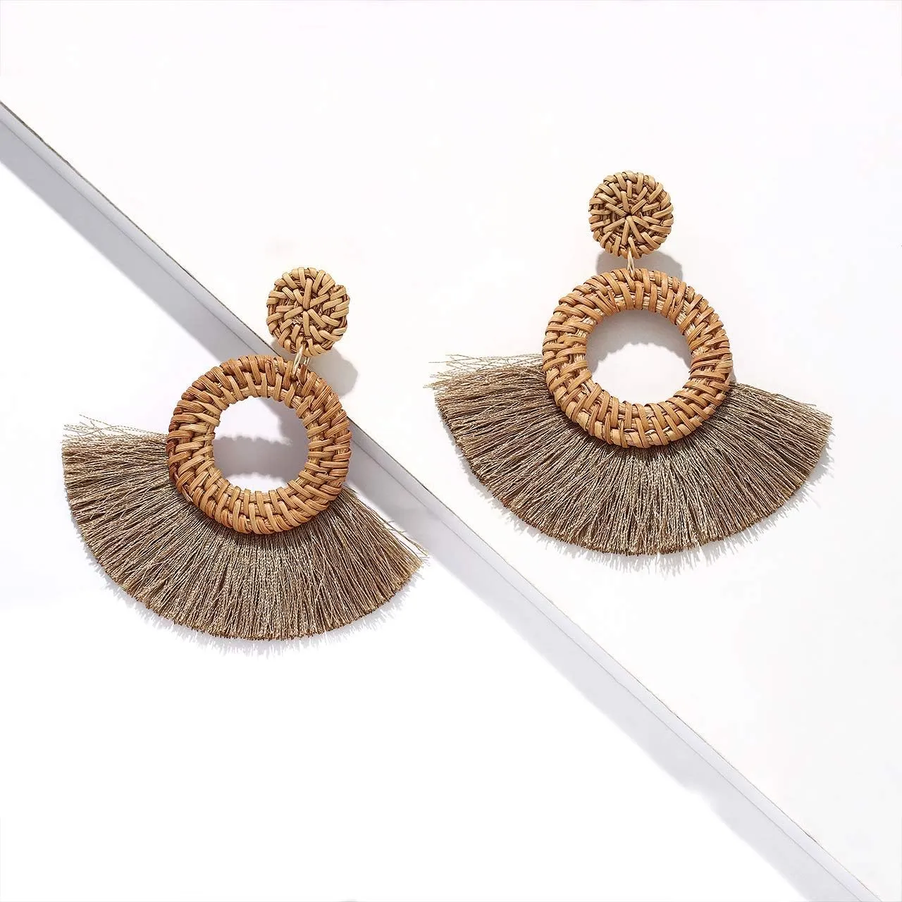 Weave Straw Double Disc Drop Earrings Boho Rattan Dangle Statement Earrings