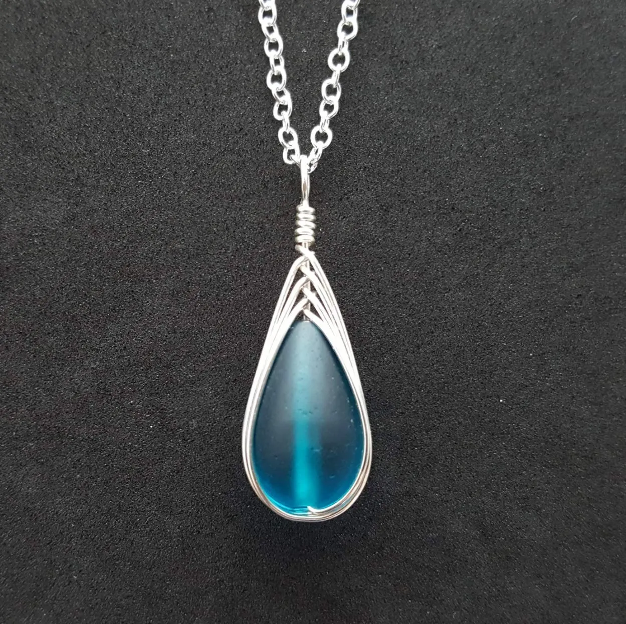 Yinahawaii Handmade Sea Glass Necklace, Hawaiian Jewelry For Women, Braided Teardrop Necklace, Unique Sea Glass Jewelry For Women Birthday Gift (Teal)